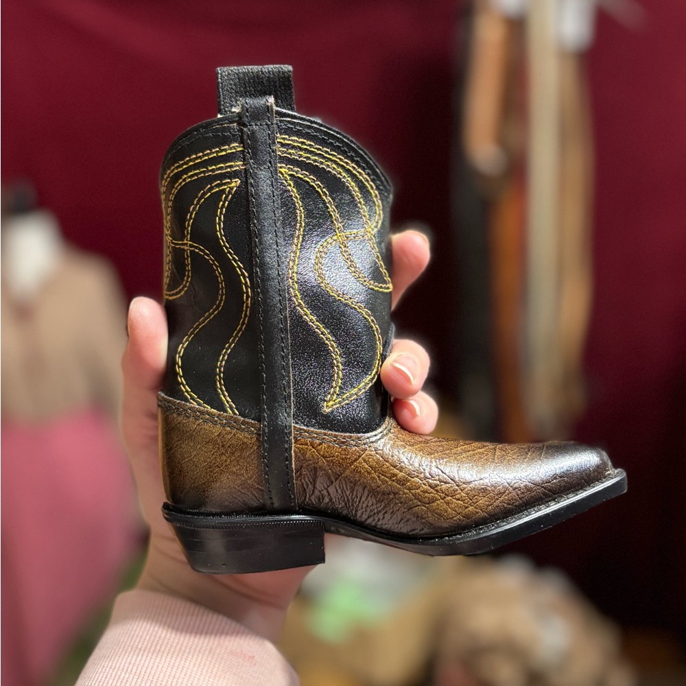 Vintage size 5 toddler cowboy boots BNIB